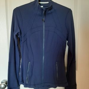 Lululemon define jacket size 6